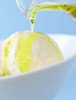 Glace à l'huile d'olive